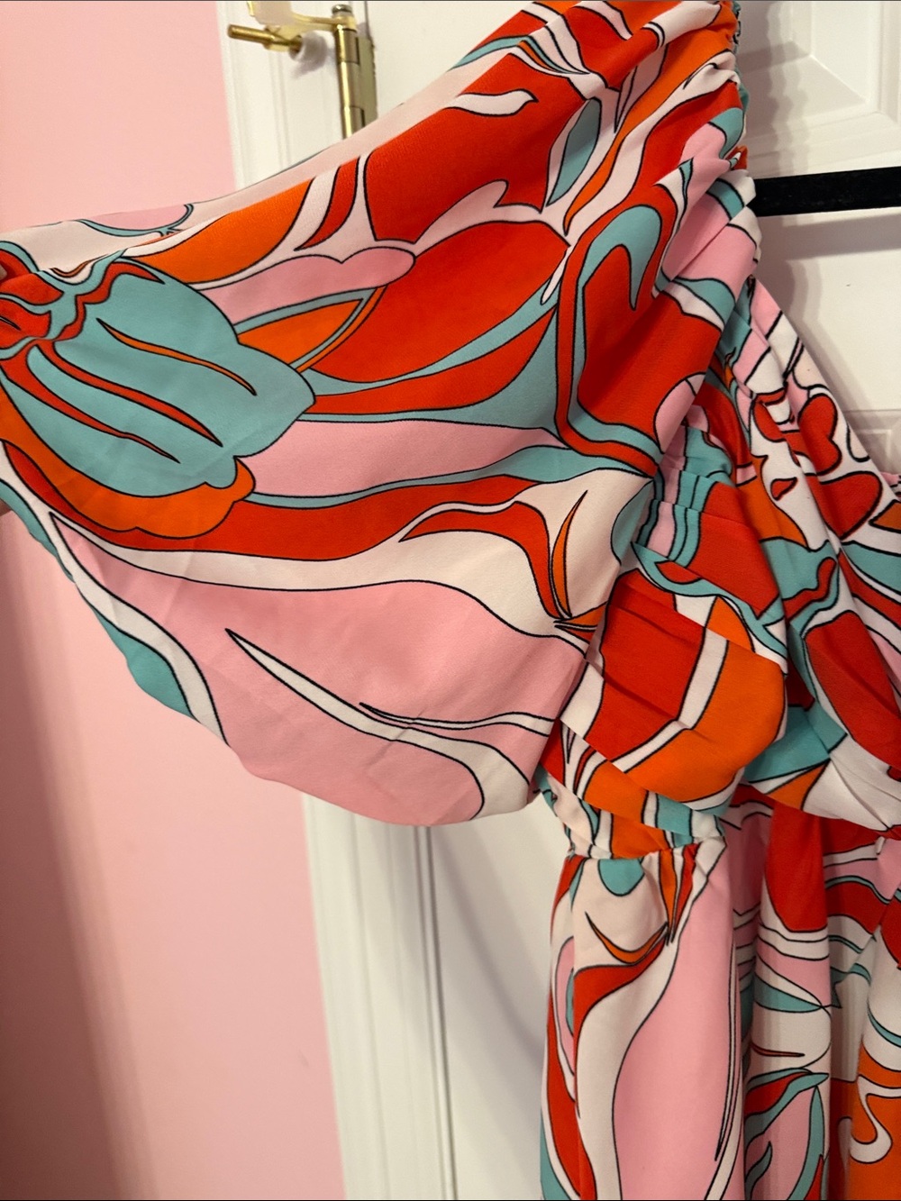 NWT Abstract Print Puff-Sleeve Women's Top - Pink & Orange - Picture 3 of 5